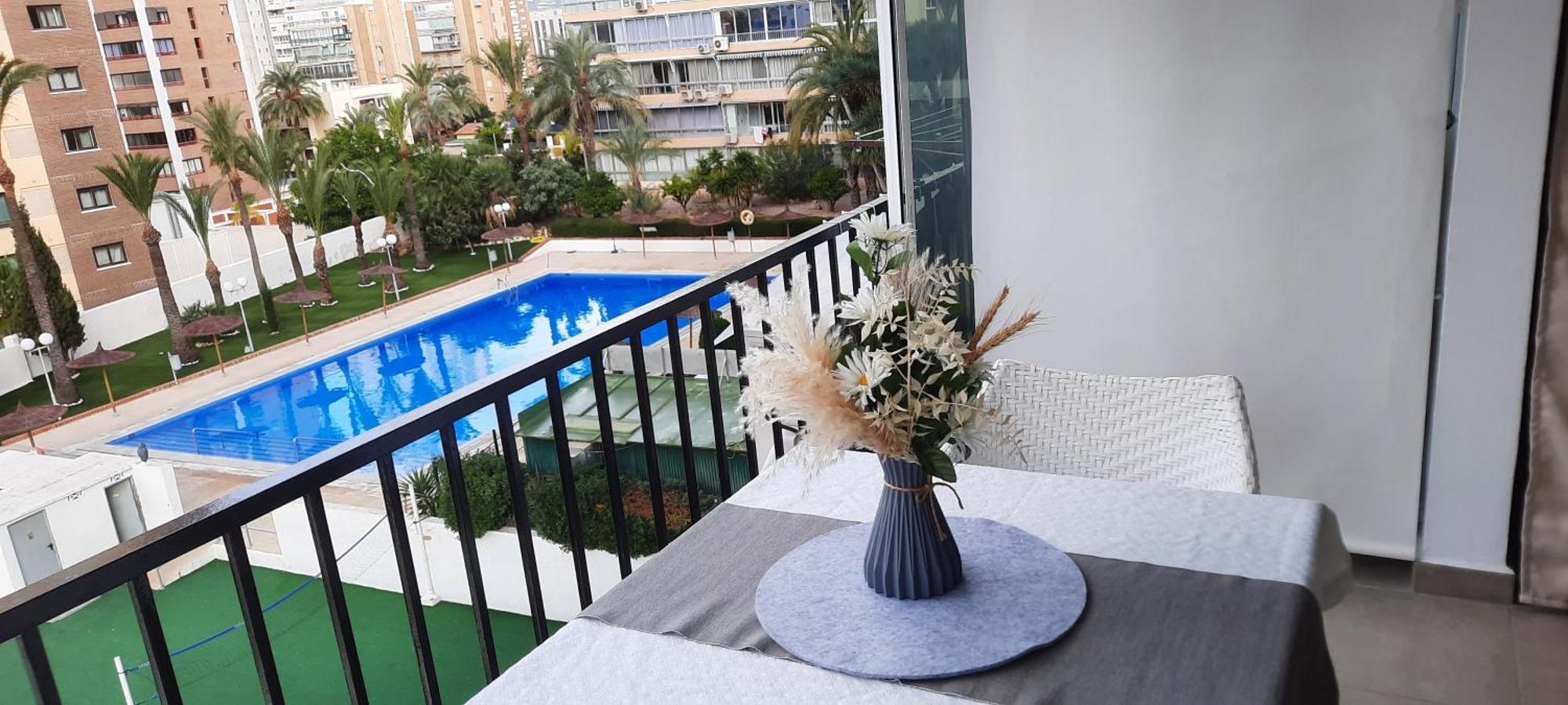 Happy Loix Wifi Aa Garage Piscina Benidorm Luaran gambar