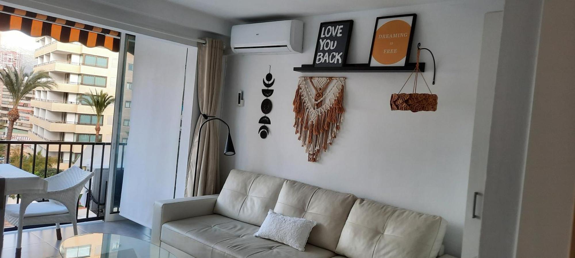 Happy Loix Wifi Aa Garage Piscina Benidorm Luaran gambar
